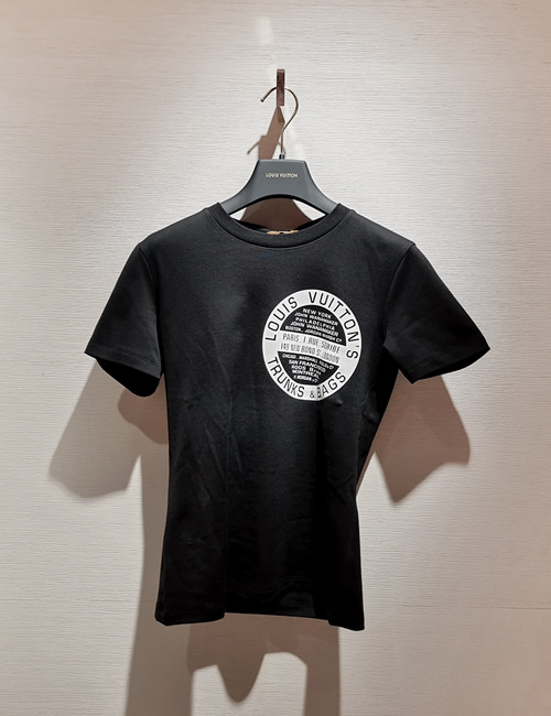 루이비통 스탬프 티셔츠(블랙)